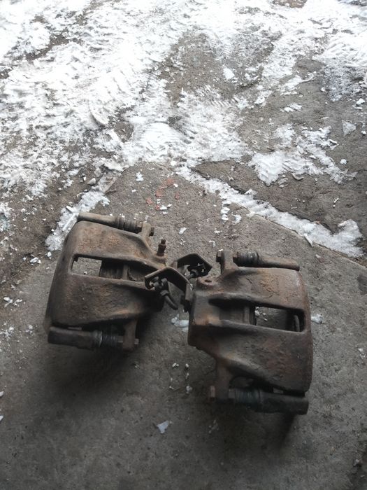 Запчасти на Пассат Б3