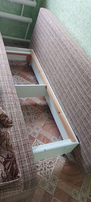 Диван тахта в отличном состоянии