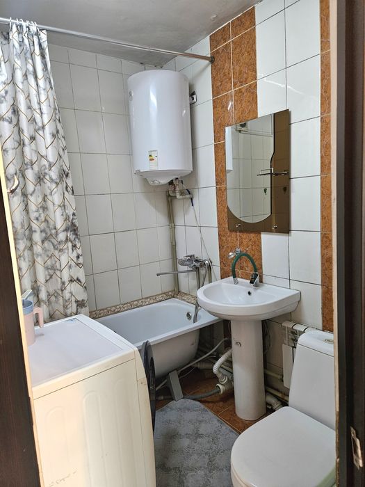 Продаётся трёхкомнатная квартира