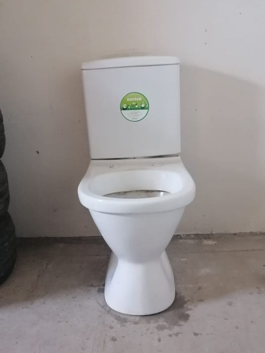 Унитаз продается