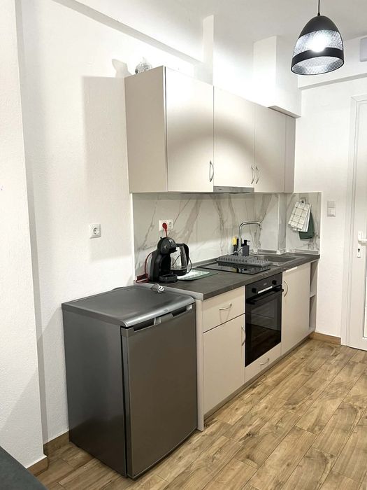 Дава се под наем Двустаен апартамент в Благоевград, Идеален център - 40 кв.м за 59.67 € - Снимка #2