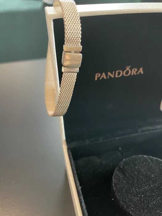 Гривна Пандора|Pandora