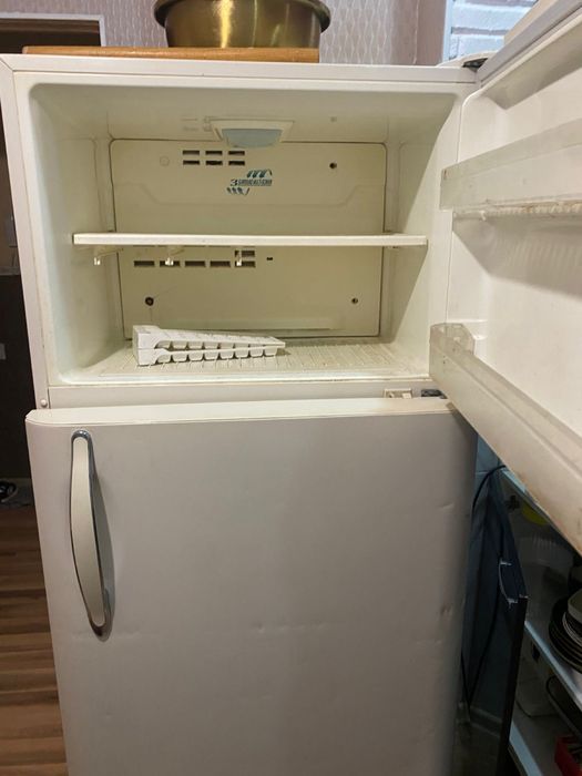 Холодильник сатамыз