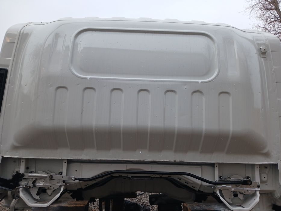 Isuzu kabina sotiladi