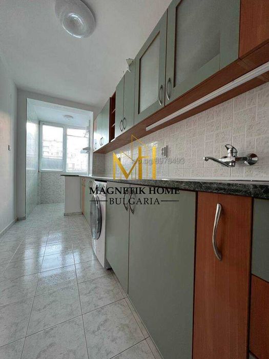 Дава се под наем Двустаен апартамент в Бургас, Възраждане - 74 кв.м за 357 € - Снимка #4