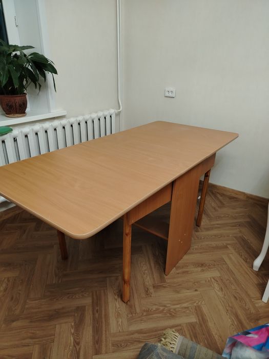 Стол раскладной б/у