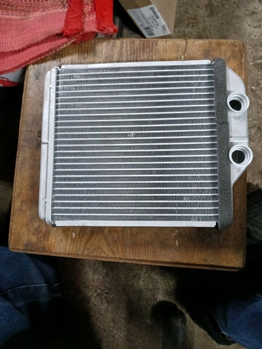 Продам бампера бу цена дагаварная