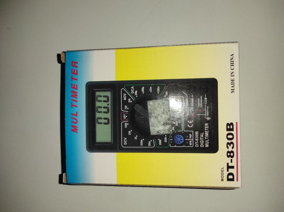 Multimetru digital DT-830B