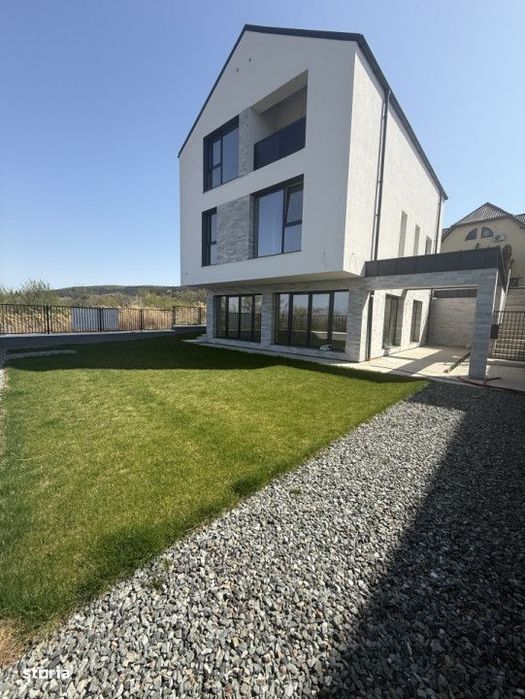 Casa unifamiliala 220 mp utili - zona restaurantului Aroma, Cluj!