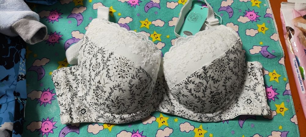 Продам бюстгальтер