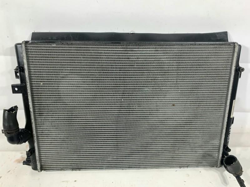 Radiator apa Volkswagen Tiguan 5N0121253M 2.0 tdi cutie viteze manuala