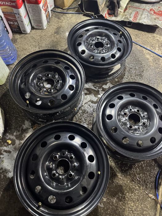 Штамп диски на ладу Ваз гранта