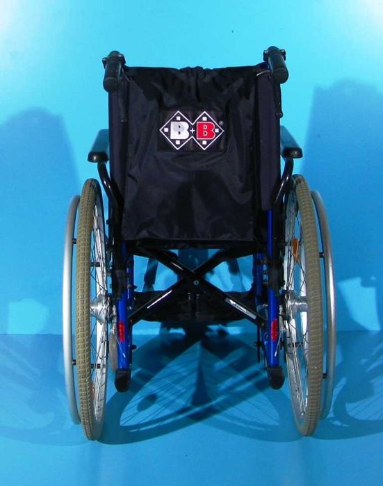 Scaun cu rotile handicap B+B - latime sezut 37 cm