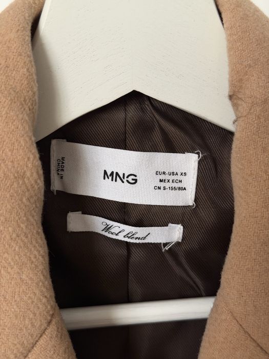 Пальто демисезонное