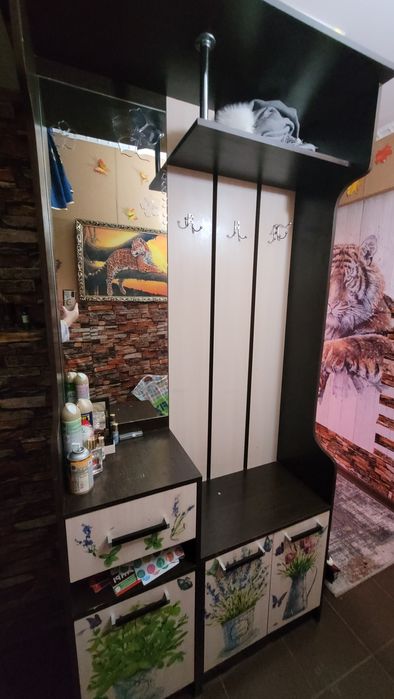 Прихожка продаётся срочно