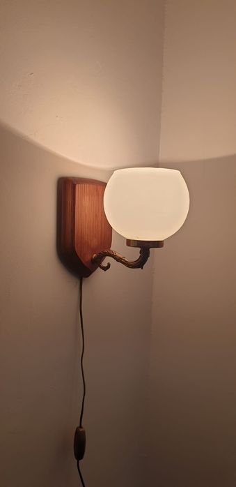 Accesoriu decor lumina vintage colectie alama  opalina Germania 1960