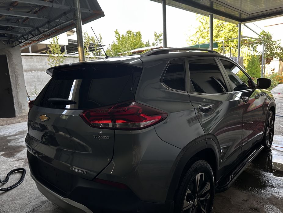 Chevrolet Tracker 2, premier plus в отличном состоянии.