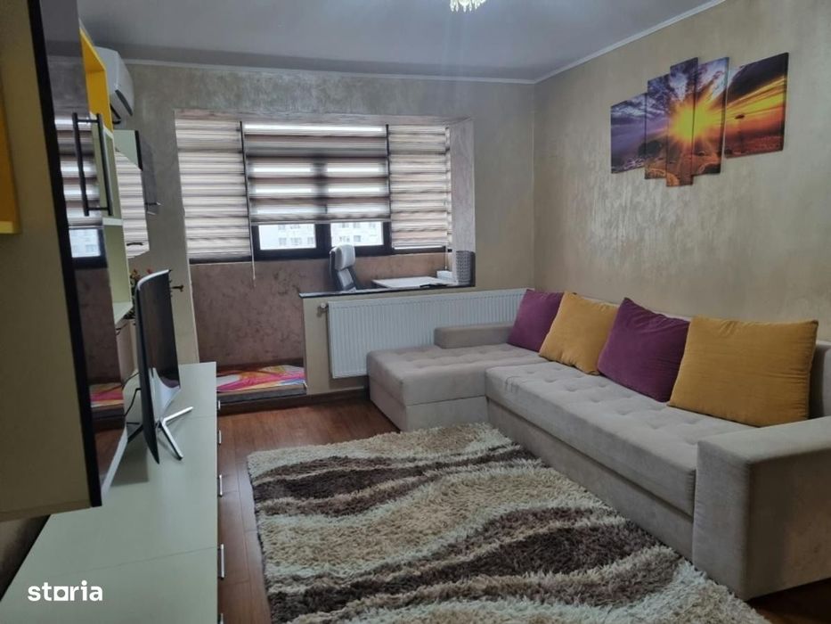 Apartament 3 Camere 1 Decembrie | Parcare | Centrala | Metrou | 2 Balc