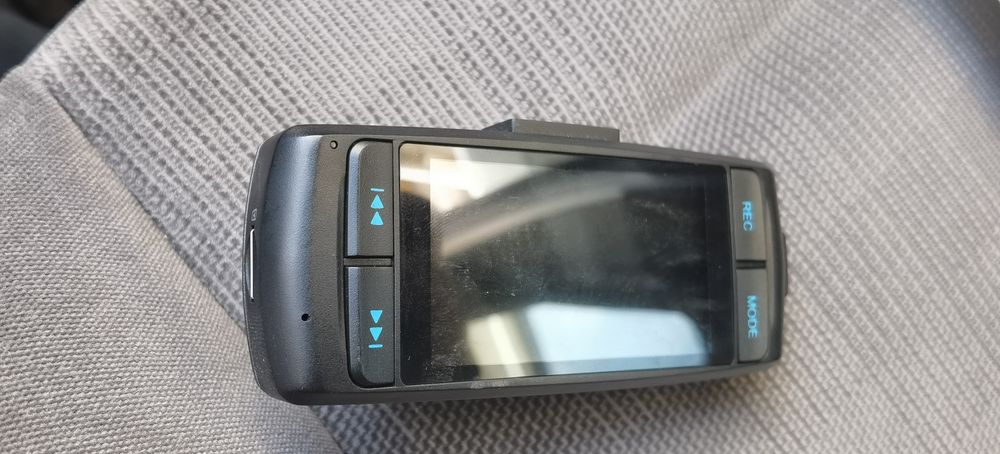 Продавам отличен видеорегистратор