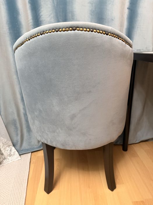 Кресло-стул(деревянные ножки)