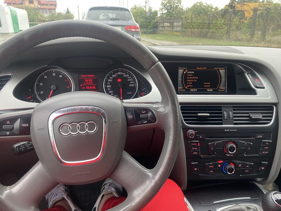 Vand audi A4 b8 2009 1.8Tfsi (motor reconditionat )