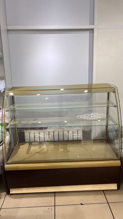 Витрина холодильный бу