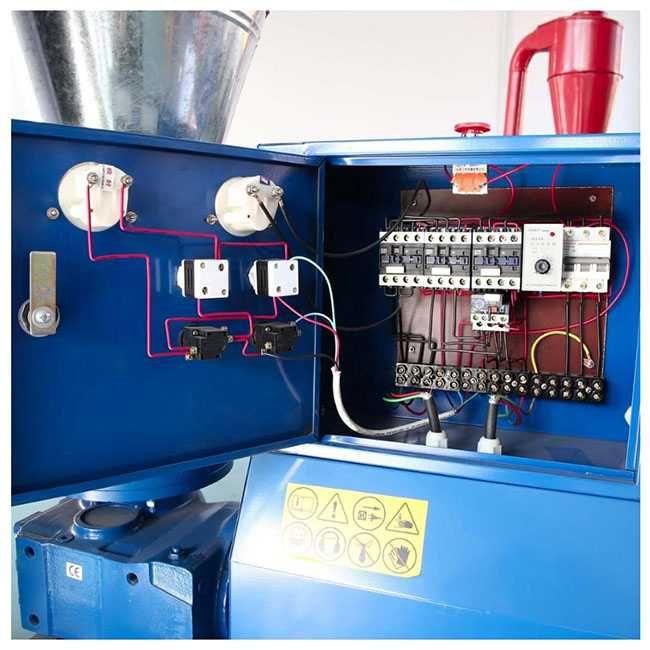 Masina de peletat MKL-335 PROFI capacitate de producție: max. 800 kg/oră la cereale si max. 350 kg/oră rumegus