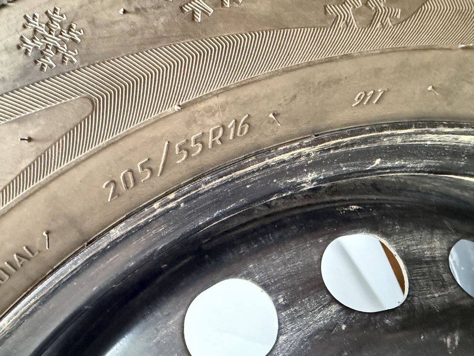 Продам диски с резиной R16 , 5/112 зима