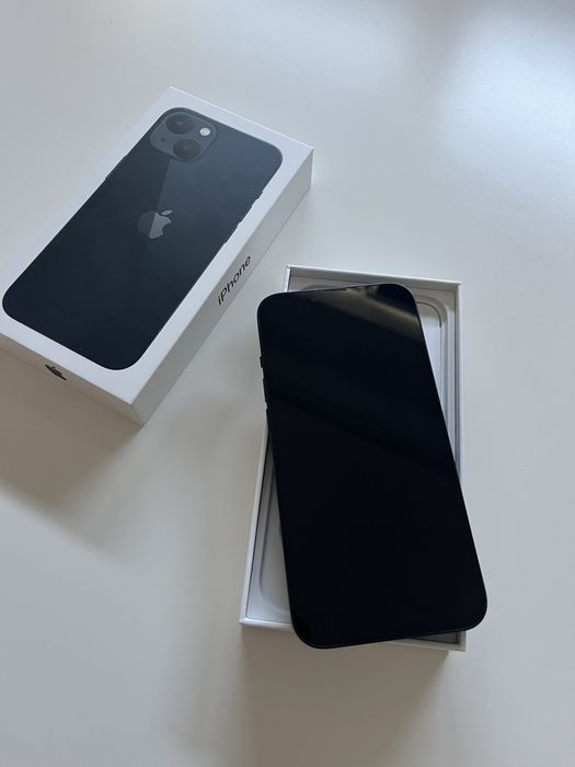 iPhone 13 Midnight 128GB Neverlocked