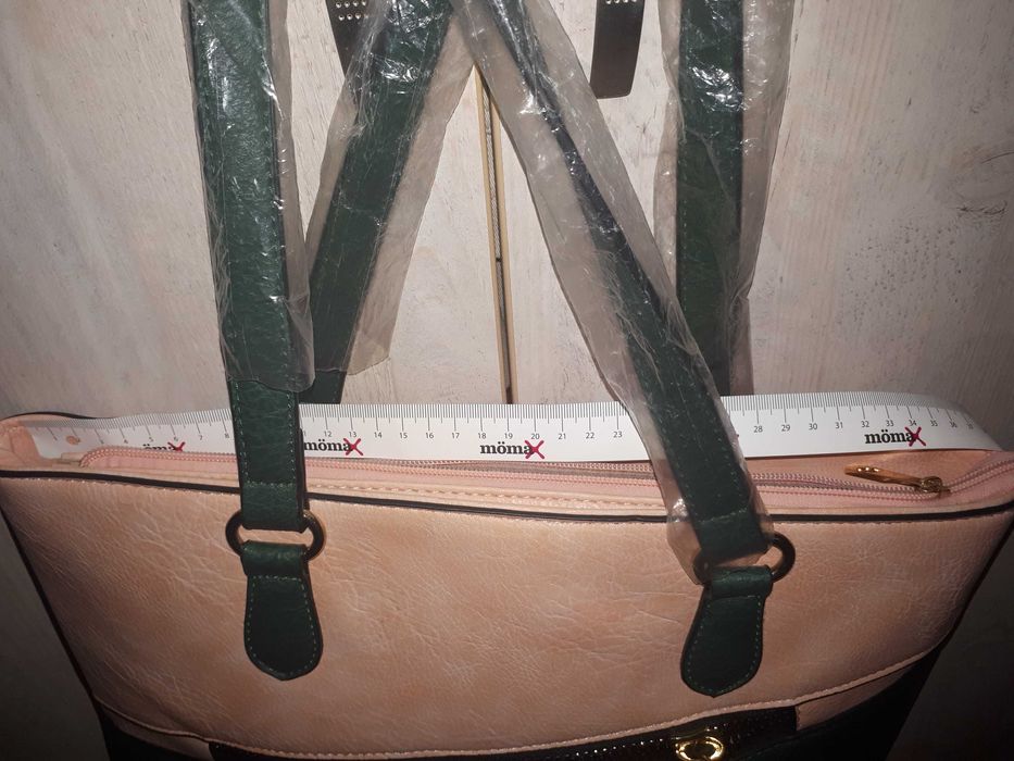 Нова дамска чанта от екокожа в цвят пудра