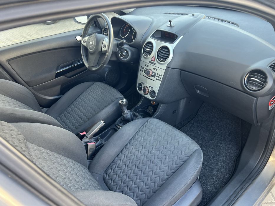 Opel corsa  Benzina