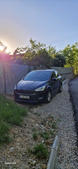 Ford C-Max 2019 motorizare 1.0 Boost benzina.