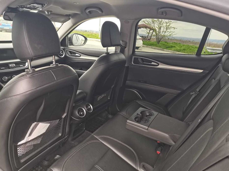 Auto Alfa Romeo Stelvio Q4, 2.0 T, CP 280
