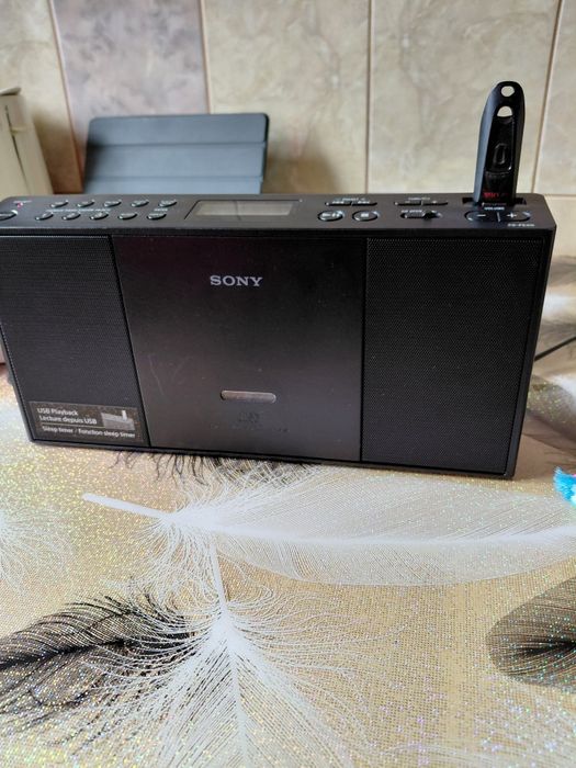 Vind sistem muzica Sony portabil și la curent