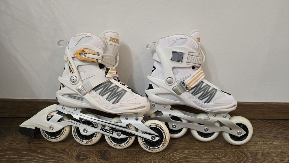 Role ROCES Xenon 2.5W marime 36