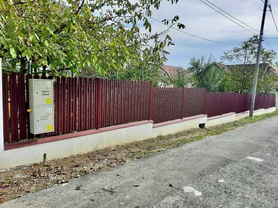 Garduri din sipca metalica si porti de diferite modele si dimensiuni