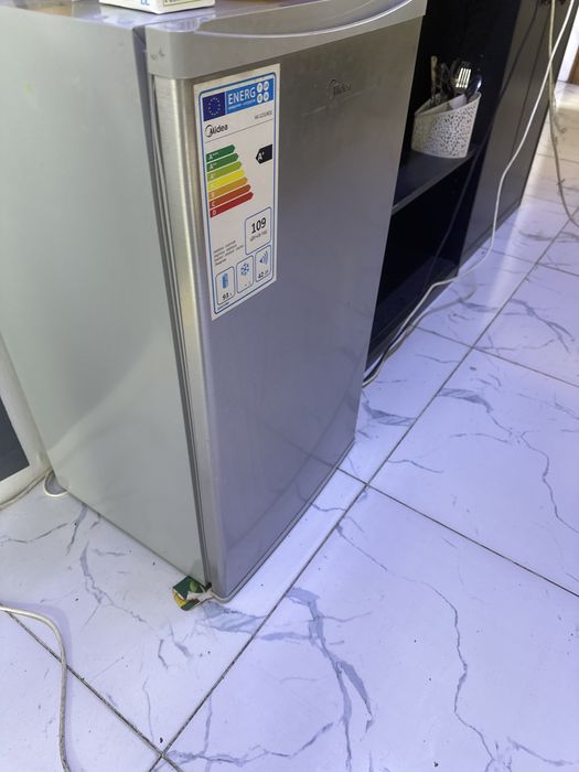 Продам холодильник самовывоз 40000 тг