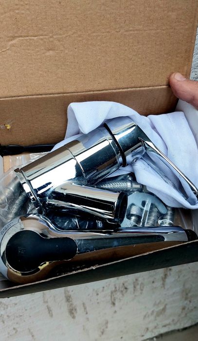 Смеситель универсальный