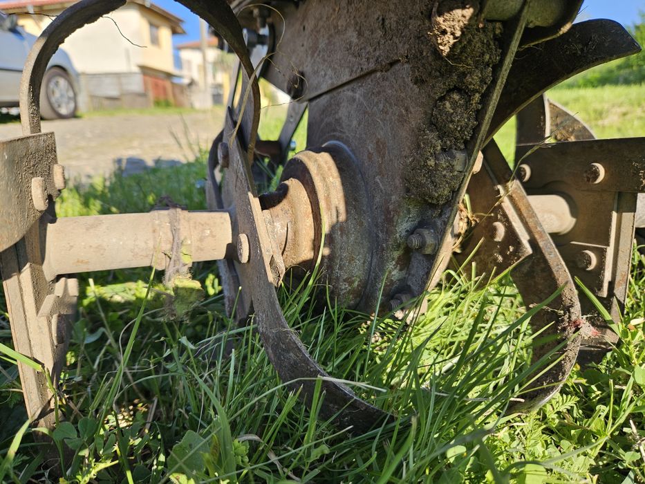 Фреза мотокултиватор Хускварна Husqvarna T520