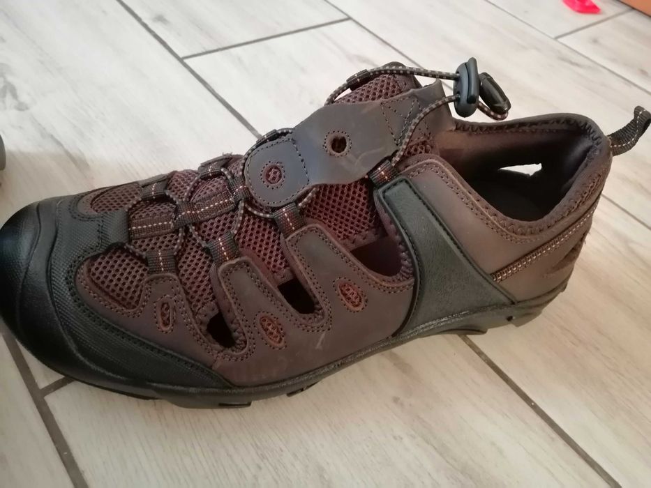 Sandale bărbătești 44