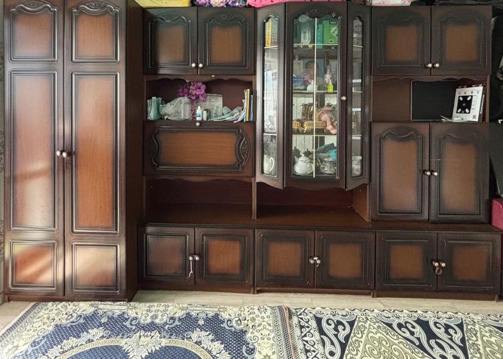 срочно продам стенка