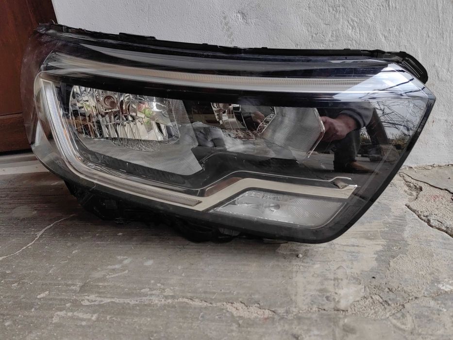 Фар Renault Kangoo LED Десен / Фар Рено Канго Оригинален