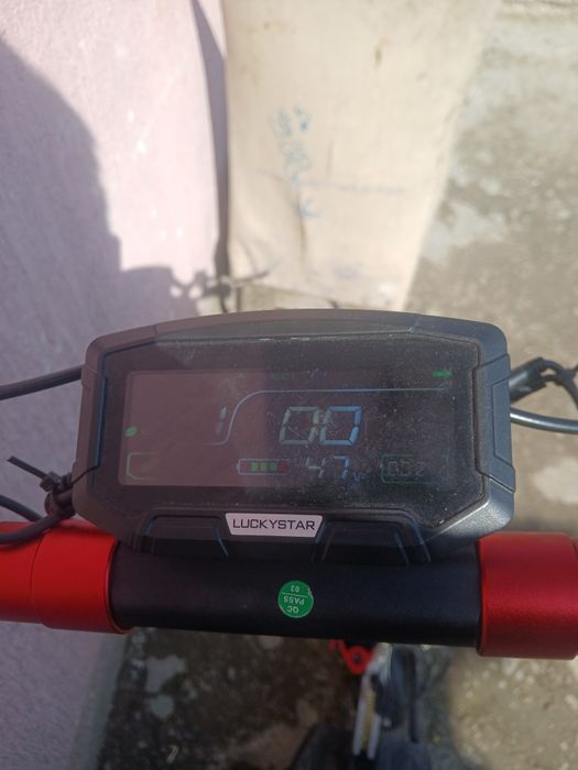 Vand trotinata sunnigo