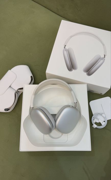 Airpods max