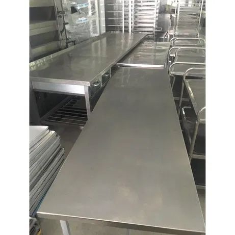 Hota profesională de inox