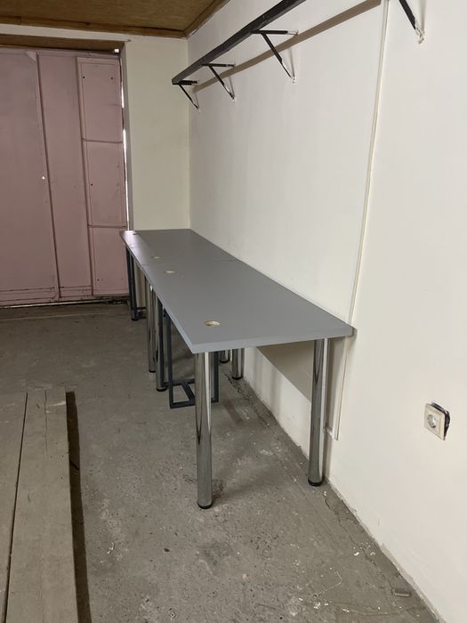 Продам столы офисные