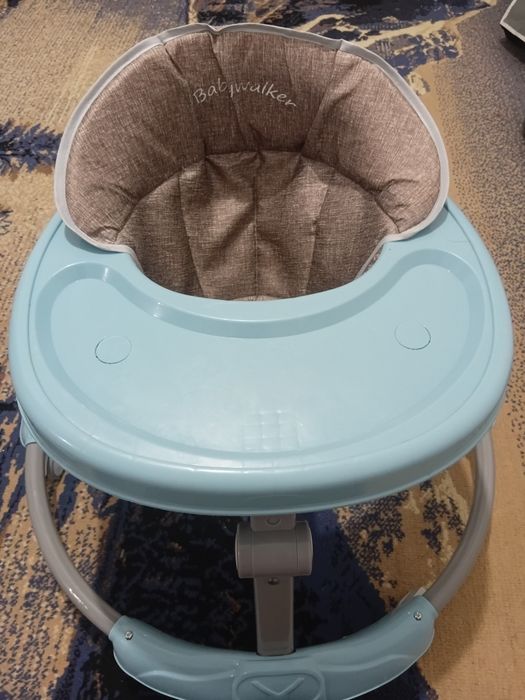 Детский ходунок новый