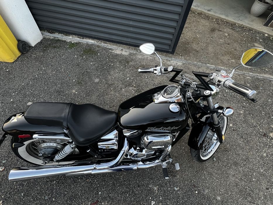 Honda  750cc Black Widow pret redus