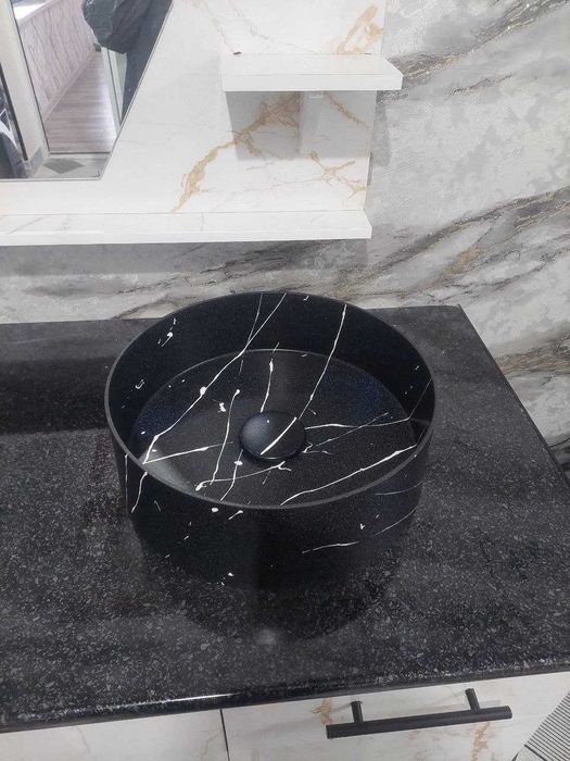 Раковина чистий кварц