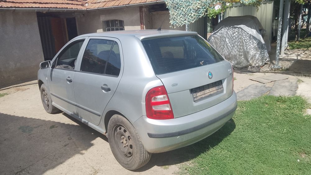 Skoda Fabia 1,2 i на части